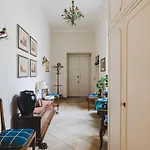 Suite Cavour